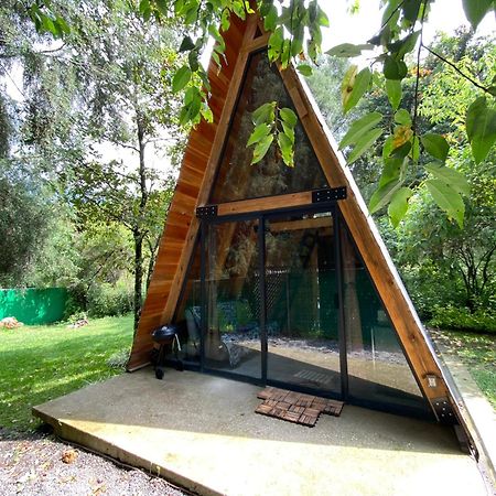 Cabanas Alpina, Romantica Y Acogedora A 10 Minutos Del Centro Tepoztlan Luaran gambar