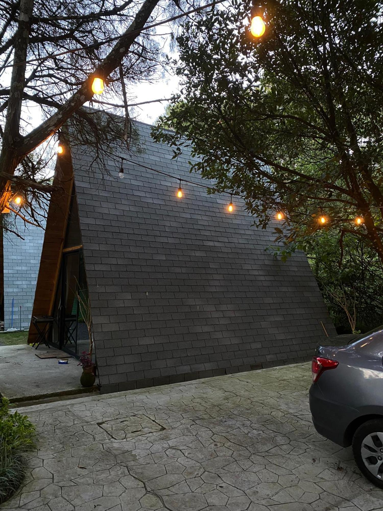 Cabanas Alpina, Romantica Y Acogedora A 10 Minutos Del Centro Tepoztlan Luaran gambar