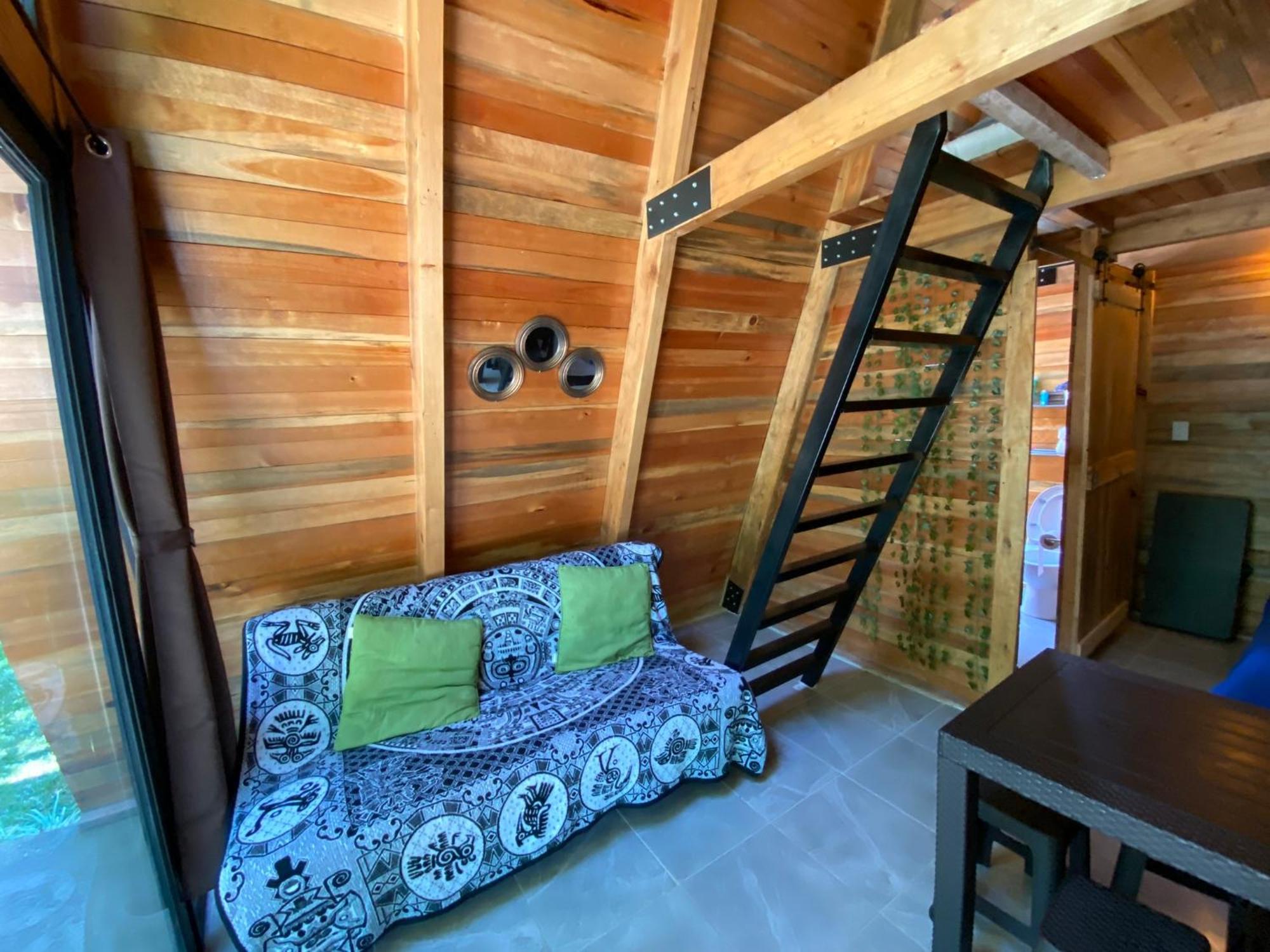 Cabanas Alpina, Romantica Y Acogedora A 10 Minutos Del Centro Tepoztlan Luaran gambar