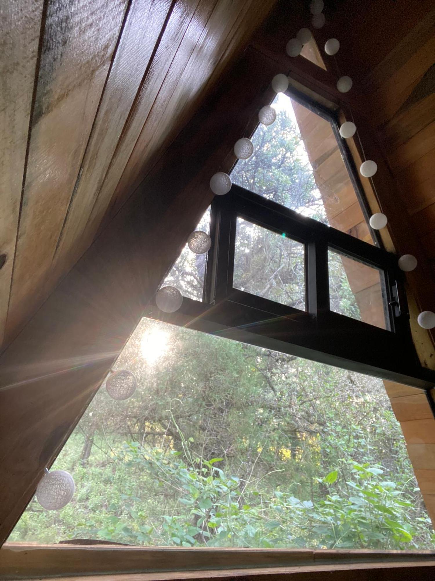 Cabanas Alpina, Romantica Y Acogedora A 10 Minutos Del Centro Tepoztlan Luaran gambar