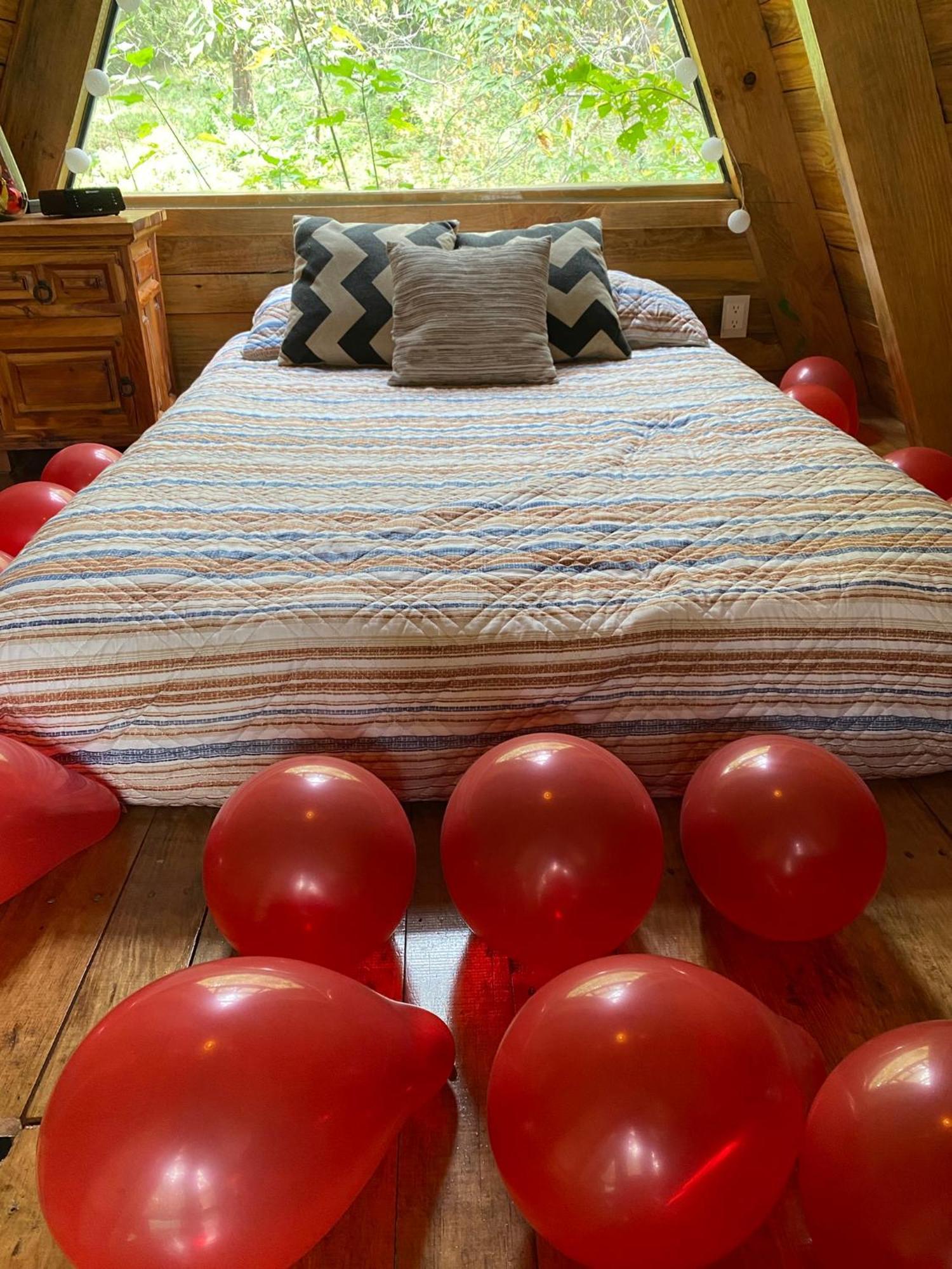 Cabanas Alpina, Romantica Y Acogedora A 10 Minutos Del Centro Tepoztlan Luaran gambar