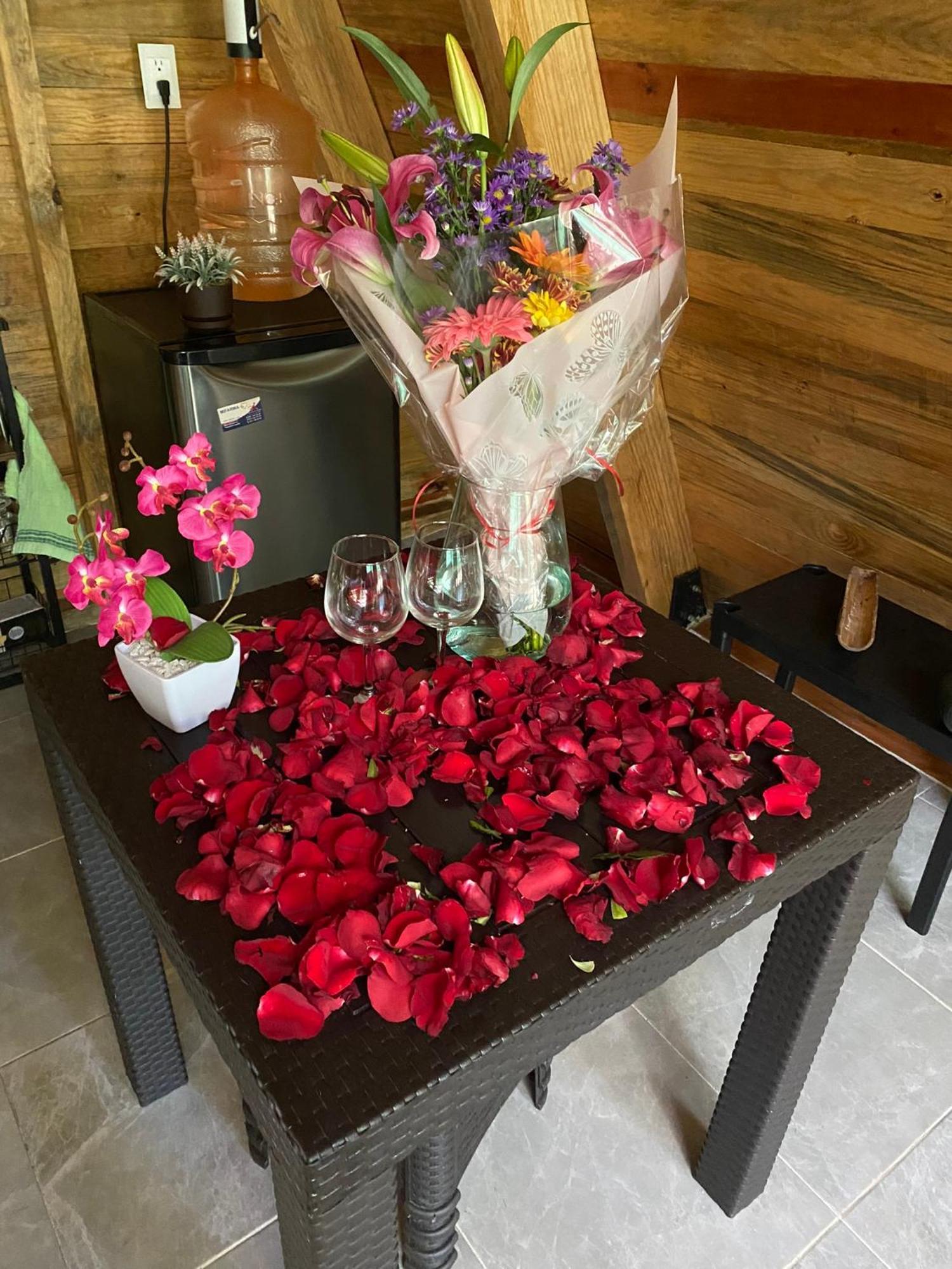 Cabanas Alpina, Romantica Y Acogedora A 10 Minutos Del Centro Tepoztlan Luaran gambar